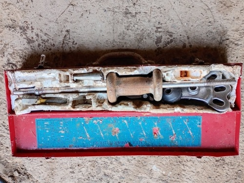 CLARKE SLIDE HAMMER (S/R)