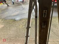 ALUMINIUM STEP LADDER - 7
