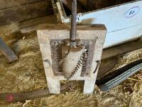 VINTAGE HAND TOOLS - 4
