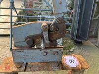 METAL GUILLOTINE - 4