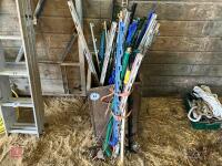 MIXED FENCING STAKES