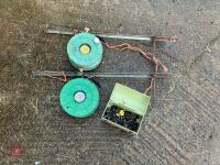 2 X METAL FENCE POSTS AND REELS - 5