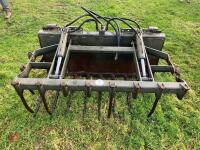 5' EURO 8 DUNG GRAB - 2