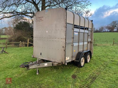 IFOR WILLIAMS 10' LIVESTOCK TRAILER