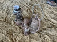 VINTAGE LAMPS AND LANTERNS - 7