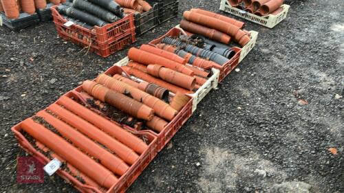 2320 X PLASTIC PLANT POTS