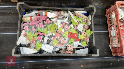 TRAY OF MIXED PLANT LABELS