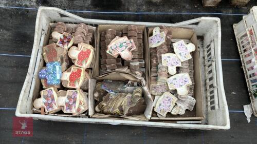 TRAY OF MIXED VERBENA LABELS