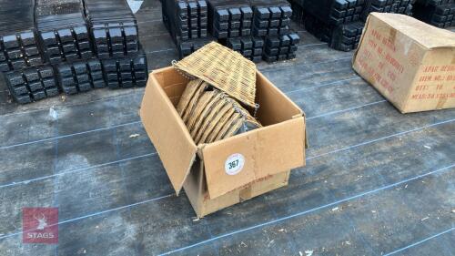 10 TRIANGULAR WICKER BASKETS