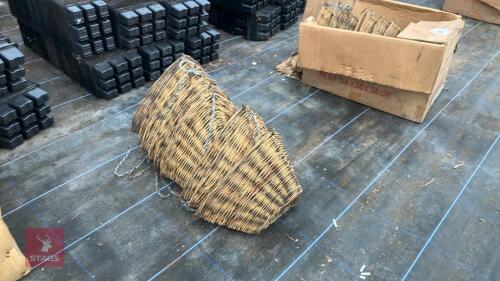 9 TRIANGULAR WICKER BASKETS