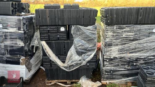 PALLET OF PLANTPAK POT TRAYS