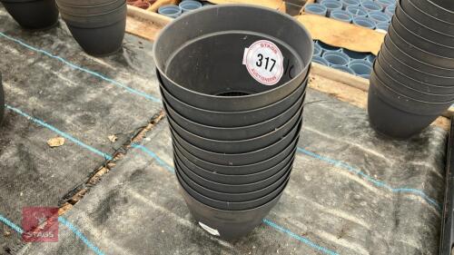 10 X DEROMA WATER RETAINING POTS