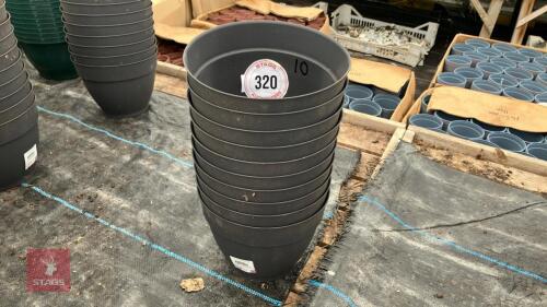 10 X DEROMA WATER RETAINING POTS