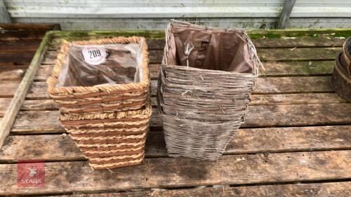 7 MIXED SQUARE PLANTERS