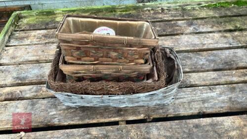 MIXED PLANT TROUGHS