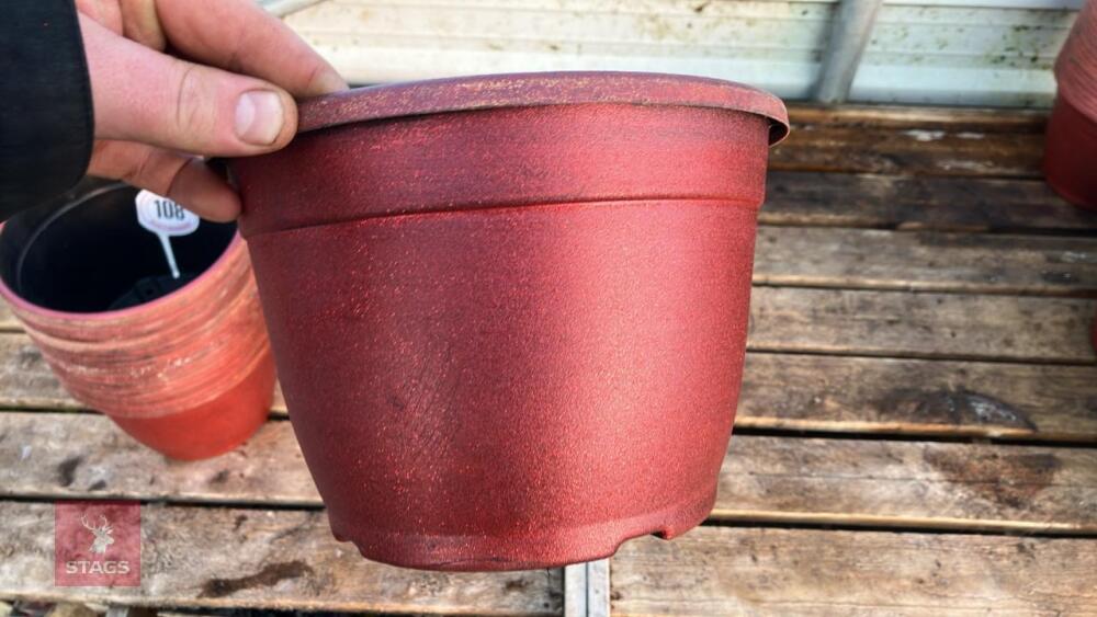 20 PLASTIC PAINTED RED POTS