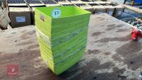 10 VERDE 30CM PLANTERS - 2
