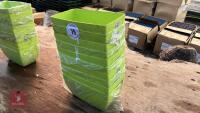 10 VERDE 30CM PLANTERS - 3
