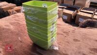 10 VERDE 30CM PLANTERS - 3