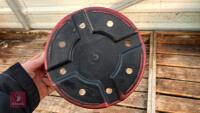 20 PLASTIC PAINTED RED POTS - 5