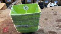 10 VERDE 30CM PLANTERS - 4