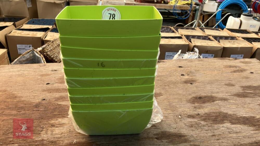 10 VERDE 30CM PLANTERS