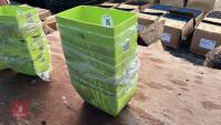 10 VERDE 30CM PLANTERS - 3