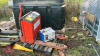2006 LINDE T16 BATTERY PALLET TRUCKS