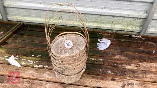 6 WOVEN DISPLAY BASKETS