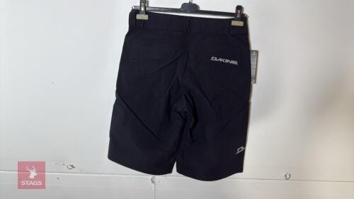 DAKINE MENS DERAIL SHORTS - WAIST 36''