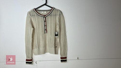 VOLCOM THUMBS UP HENLEY TOP - SIZE M