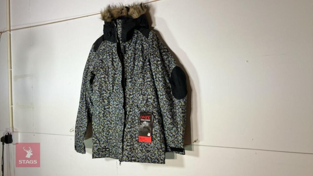 DAKINE WOMENS LOWELL JACKET - SIZE M