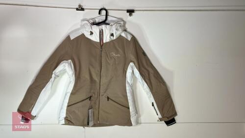 D2B REVIVAL JACKET - SIZE 14