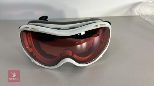DIRTY DOG BUG 54107 WHITE SKI GOGGLES