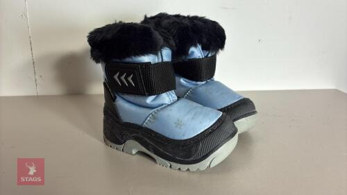 MAMMAL TIP TOP KIDS BOOTS - SIZE 18/19