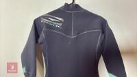 GUL CZ LADIES 1MM FL THERMO TOP SIZE 10 - 13