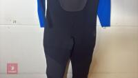 ANIMAL S09-ULTRA VI BACK ZIP 3/2 WETSUIT - 8