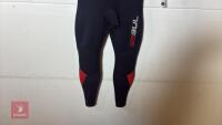 GUL RESPONSE 32SDLBST2 STEAMER WETSUIT - 10