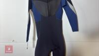 GUL RESPONSE 32SDLBST2 STEAMER WETSUIT - 17