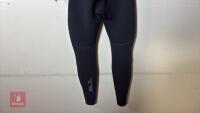 GUL RESPONSE 32SDLBST2 STEAMER WETSUIT - 12