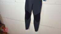 ANIMAL MENS LAVA BZ BACK ZIP 3/2 WETSUIT - 7