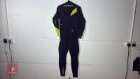 GUL RESPONSE CZ32BST2 STEAMER WETSUIT - 13