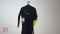 GUL RESPONSE CZ32BST2 STEAMER S WETSUIT - 4