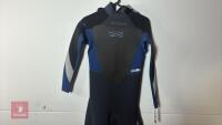 GUL RESPONSE 32SDLBST2 STEAMER WETSUIT - 11