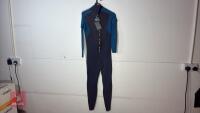 ANIMAL MENS LAVA BZ BACK ZIP 3/2 WETSUIT - 10
