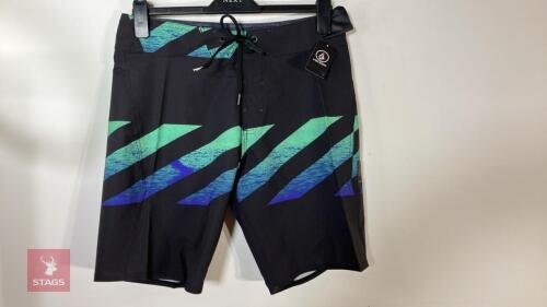 VOLCOM MOD-TECH SHORTS - WAIST 30''
