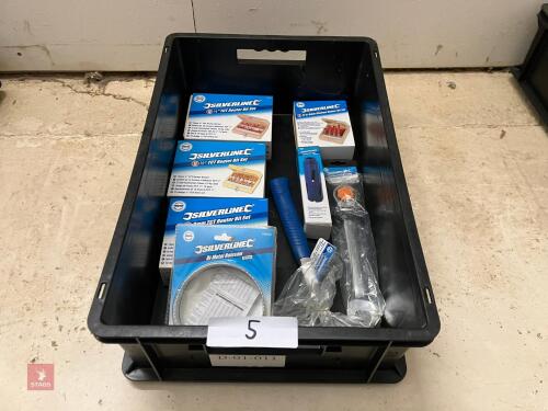 CRATE OF ASSORTED WORKSHOP SUNDRIES (5)