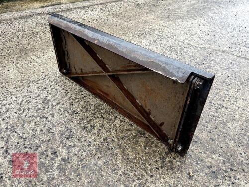 EURO 8 ADAPTER PLATE/BOLT ON BRACKET