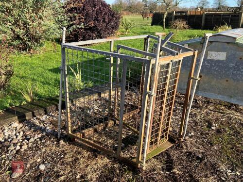 LAMB SHEDDING GATE