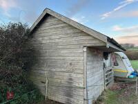 5.2M X 3.4M FIELD SHELTER - 3